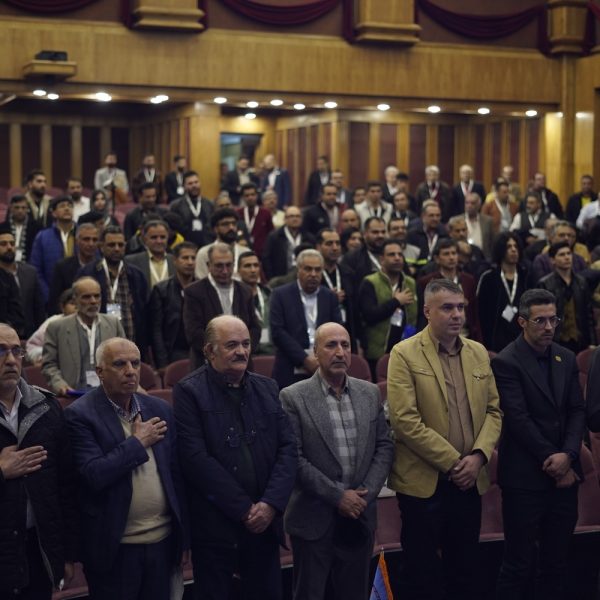 e1efc9e2-0141-4f06-998f-5bfeb1bf0dc1